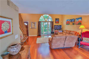 4063 Woodview Dr, Sarasota, FL 34232, Sold 08/08/17