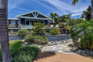 8916 44th Ave Dr W, Bradenton, FL 34210, Sold 09/29/17