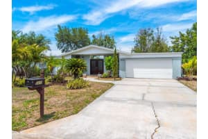 3939 Pin Oaks St, Sarasota, FL 34232, Sold 07/25/17