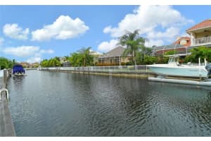 532 Mast Dr, Bradenton, FL 34208, Sold 12/06/17
