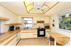 4310 Falmouth Dr, Longboat Key, FL 34228, Sold 10/18/17