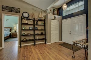 4845 Wilde Pointe Dr, Sarasota, FL 34233, Sold 10/05/17