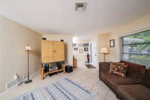 2912 Concord St, Sarasota, FL 34231, Sold 07/28/17