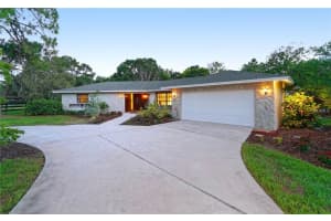 2660 57th St, Sarasota, FL 34243, Sold 03/15/18