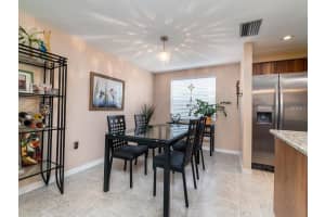 4113 Cochise Terrace, Sarasota, FL 34233, Sold 08/04/17
