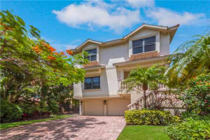 35 S Washington Dr, Sarasota, FL 34236, Sold 12/29/17