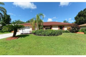 4366 Meadowland Cir, Sarasota, FL 34233, Sold 08/10/17