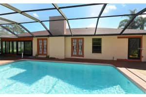 4366 Meadowland Cir, Sarasota, FL 34233, Sold 08/10/17