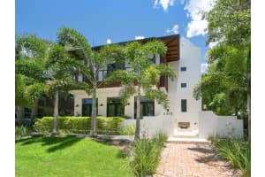 2315 Mietaw Dr, Sarasota, FL 34239, Sold 12/19/17