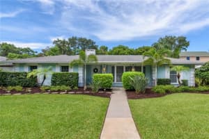 7252 Broughton St, Sarasota, FL 34243, Sold 09/25/17
