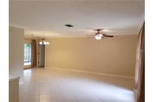 4931 80th Ave Cir E, Sarasota, FL 34243, Sold 10/31/17