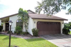 2251 Kara Chase, Sarasota, FL 34240, Sold 12/14/17