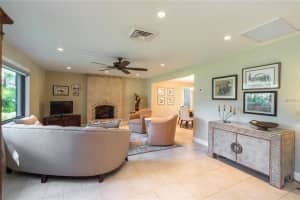 1829 Pandora Dr, Sarasota, FL 34231, Sold 12/14/17