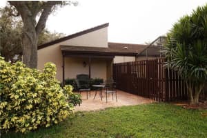 3949 Glen Oaks Manor Dr, Sarasota, FL 34232, Sold 12/01/17