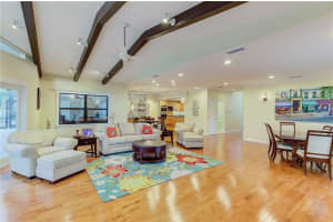 3751 Beneva Oaks Blvd, Sarasota, FL 34238, Sold 04/10/18