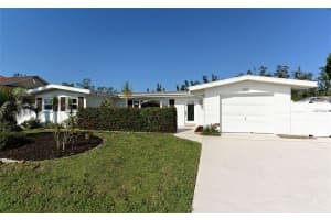 3812 101st St W, Bradenton, FL 34210, Sold 11/03/17