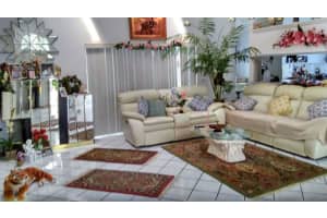 2453 59th St, Sarasota, FL 34243, Sold 01/05/18
