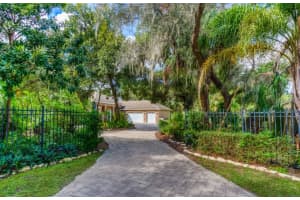 7124 84th St Ct E, Bradenton, FL 34202, Sold 09/24/18