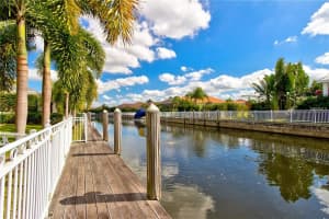 537 Fore Dr, Bradenton, FL 34208, Sold 11/28/17
