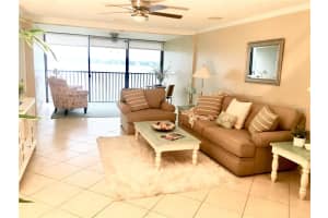 8911 Midnight Pass Rd, Sarasota, FL 34242, Sold 09/20/18
