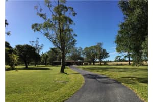 6147 Hupa Rd, Sarasota, FL 34241, Sold 05/03/18