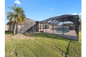 5104 Bimini Dr, Bradenton, FL 34210, Sold 04/30/18