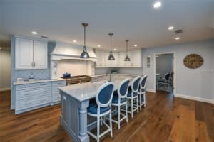 6202 Cypress Cir, Bradenton, FL 34202, Sold 04/10/18