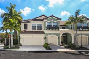 4999 Oarsman Ct, Sarasota, FL 34243, Sold 08/10/18