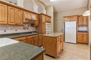 1216 50th St E, Bradenton, FL 34208, Sold 01/10/18