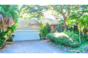 5310 Siesta Cove Dr, Siesta Key, FL 34242, Sold 12/29/17