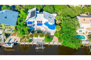 5310 Siesta Cove Dr, Siesta Key, FL 34242, Sold 12/29/17