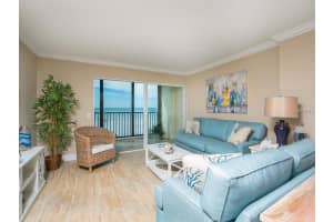 19 Whispering Sands Dr, Sarasota, FL 34242, Sold 12/21/17