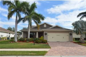 7239 35th Ln E, Sarasota, FL 34243, Sold 01/31/18