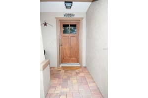 7239 35th Ln E, Sarasota, FL 34243, Sold 01/31/18