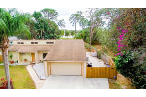 2489 E Burr Oak Ct, Sarasota, FL 34232, Sold 06/29/18