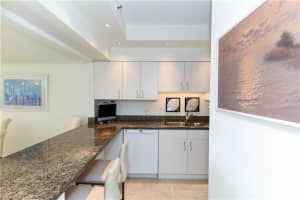1125 Gulf of Mexico Dr, Longboat Key, FL 34228, Sold 09/28/18