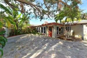 1571 Hillview Dr, Sarasota, FL 34239, Sold 05/10/18