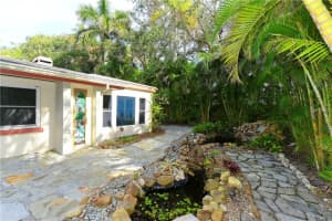 1571 Hillview Dr, Sarasota, FL 34239, Sold 05/10/18