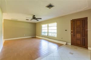 5221 N Shade Ave, Sarasota, FL 34234, Sold 03/08/18