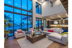 1407 Tangier Way, Sarasota, FL 34239, Sold 03/15/18