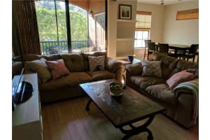 8367 38th St Cir E, Sarasota, FL 34243, Sold 04/02/18
