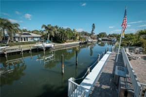 5633 Cape Leyte Dr, Siesta Key, FL 34242, Sold 07/13/18