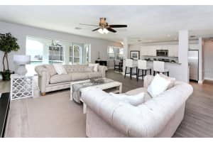 7458 S Leewynn Dr, Sarasota, FL 34240, Sold 03/16/18