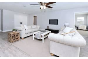 7458 S Leewynn Dr, Sarasota, FL 34240, Sold 03/16/18