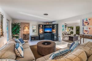 970 Bogey Ln, Longboat Key, FL 34228, Sold 02/27/18
