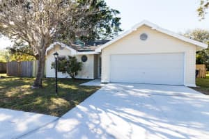 3545 65th Ave Cir E, Sarasota, FL 34243, Sold 03/30/18