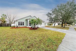 4824 70th St E, Palmetto, FL 34221, Sold 08/27/18