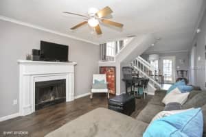 301 Sonoma Valley Cir, Orlando, FL 32835, Sold 04/23/18