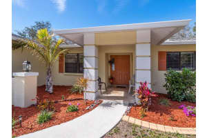 720 Eastpointe Pkwy, Sarasota, FL 34232, Sold 05/25/18