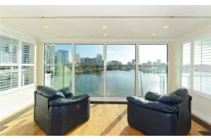 650 Golden Gate Point, Sarasota, FL 34236, Sold 07/09/18